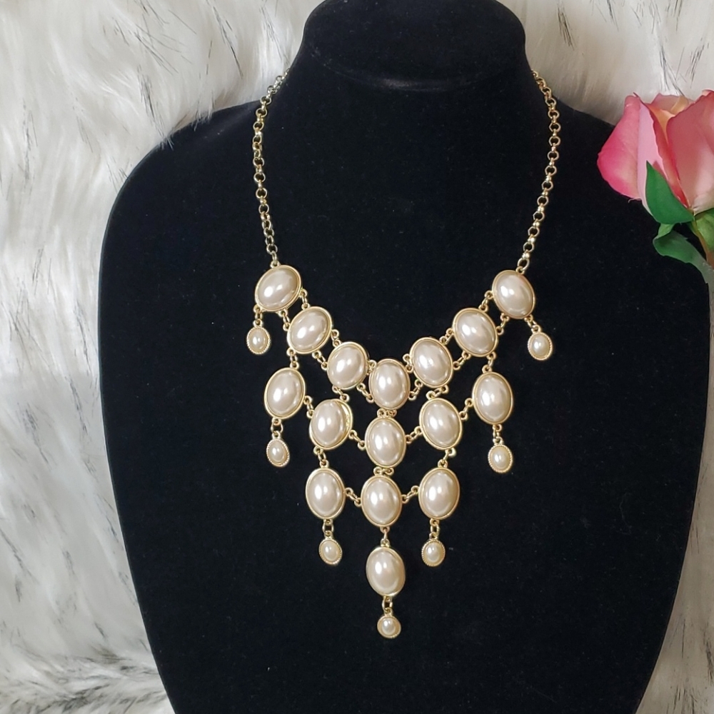 Tier Faux Pearl Necklace